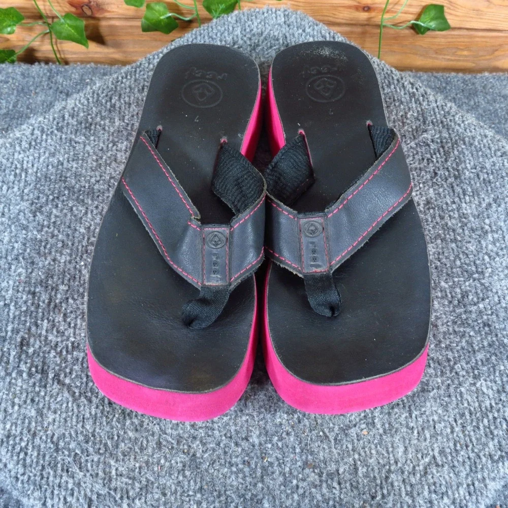 Reef Ginger Platform Women Sandals Sz 7 Beach Pink Black Leather Thong Flip Flop